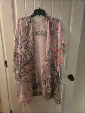 Women's Styliné Pink Floral Paisley One Size kimono